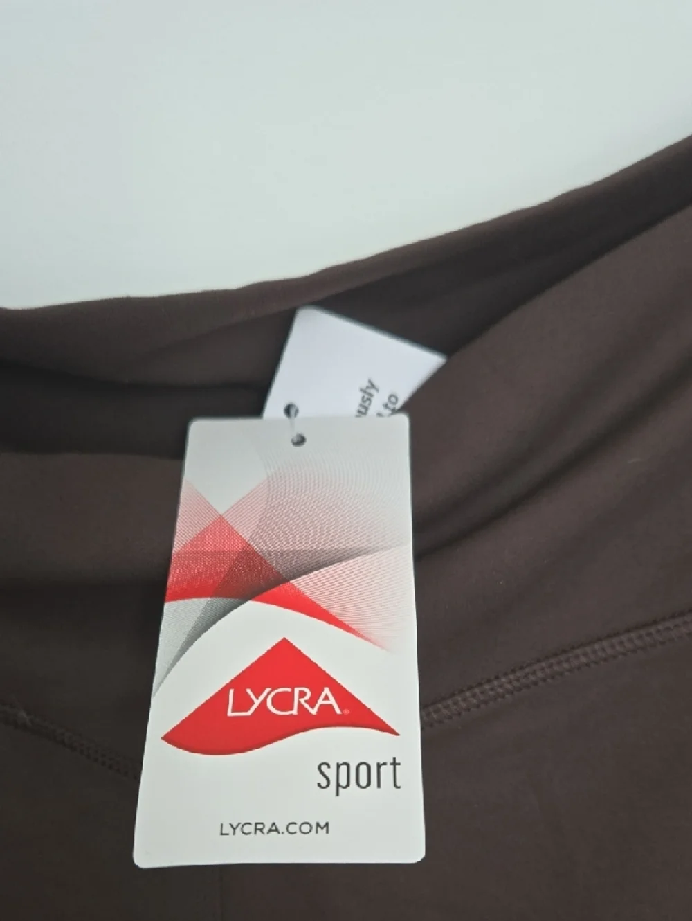 Baleaf Dark Brown Leggings with Side Pockets - Picture 4 of 7